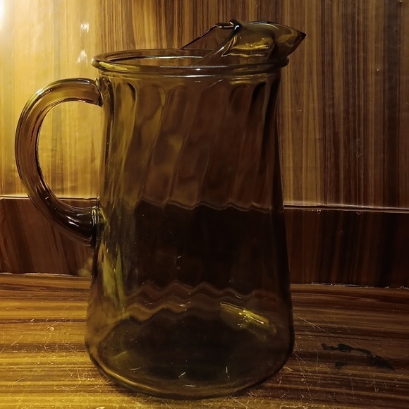 Vintage 1960s Barlett Collins amber swirl 2qt glass pitcher - Picture 3 of 6